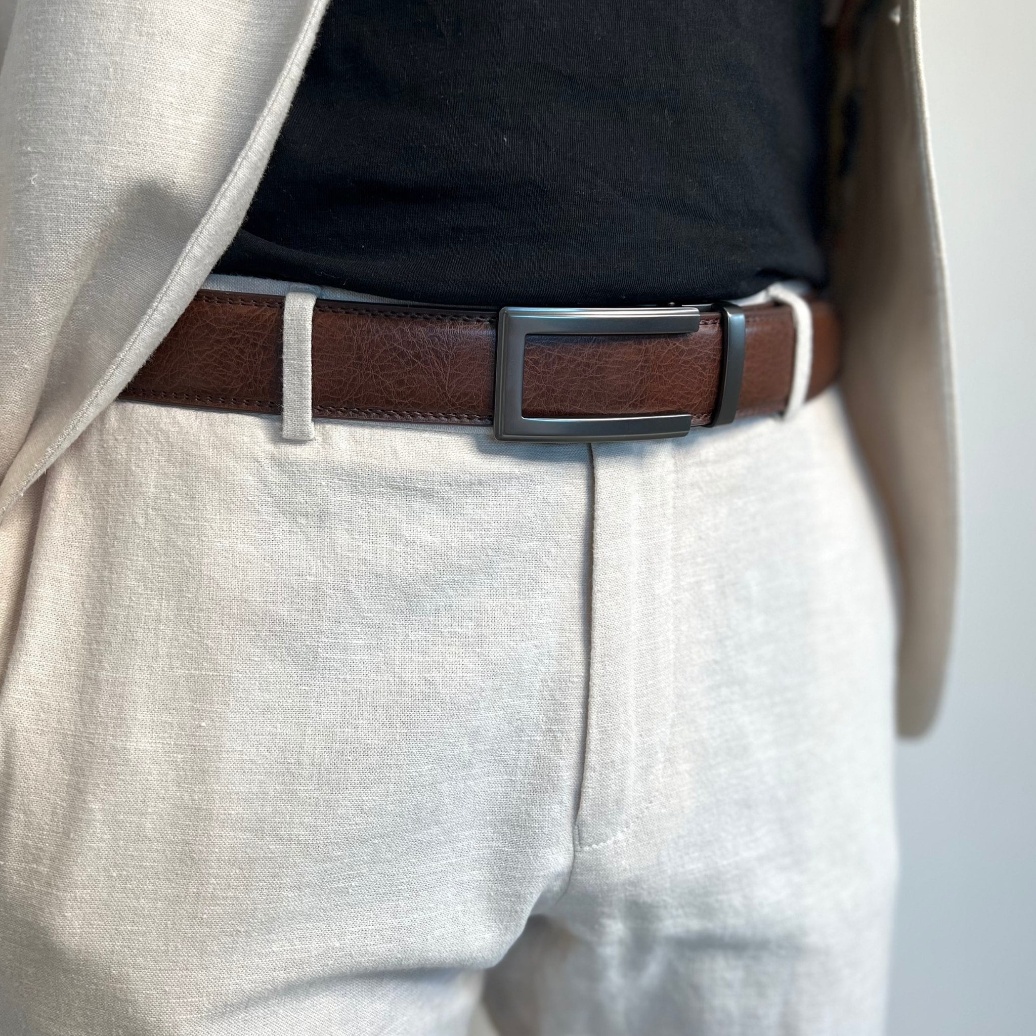 Læderbælte uden huller med personlig indgravering